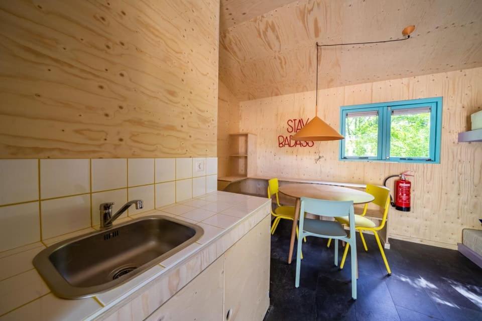 Europarcs Het Amsterdamse Bos Hotel Амстелвейн Стая снимка